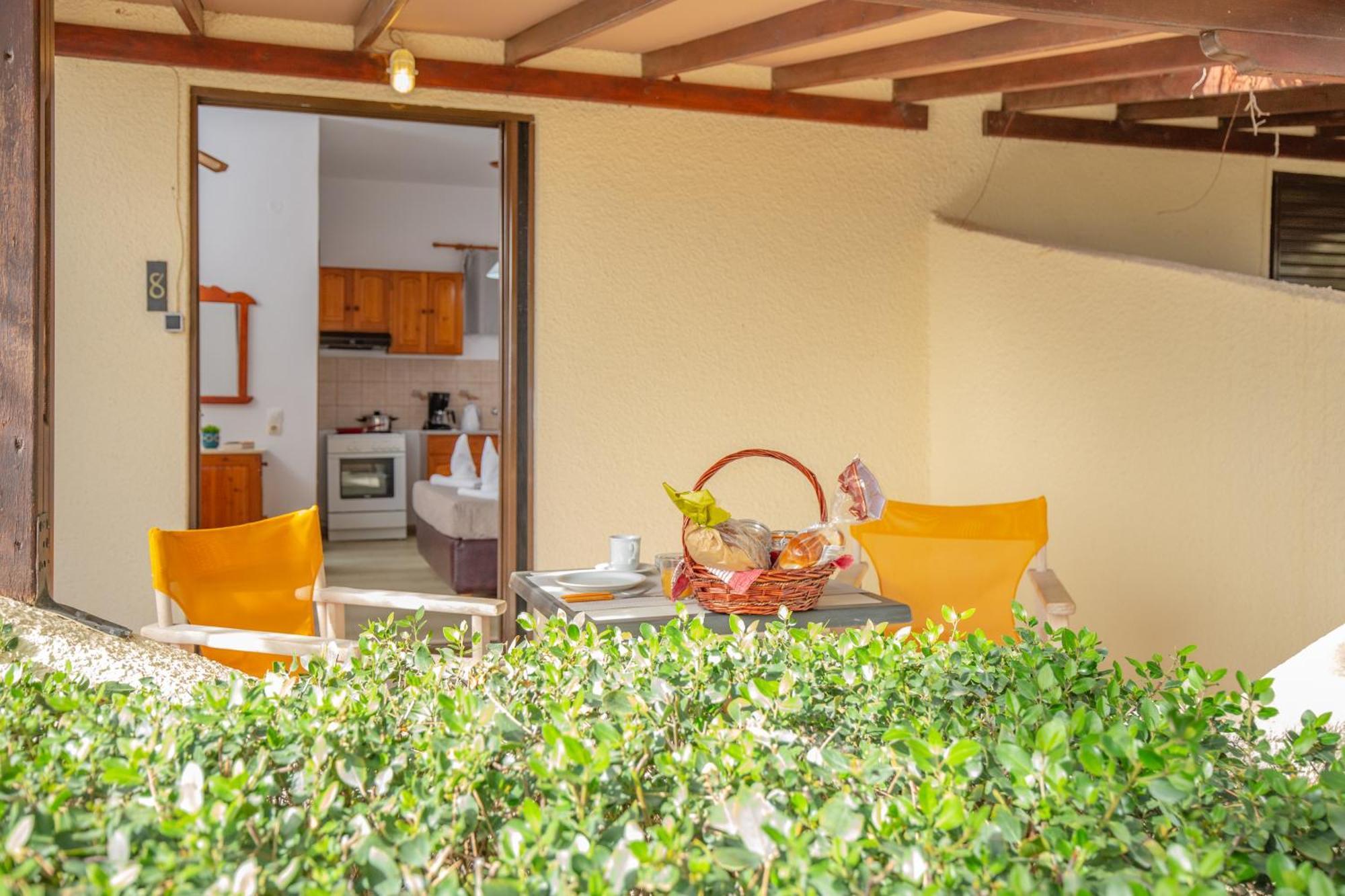 Ferma Solaris Apartments 애야퍼디야 외부 사진